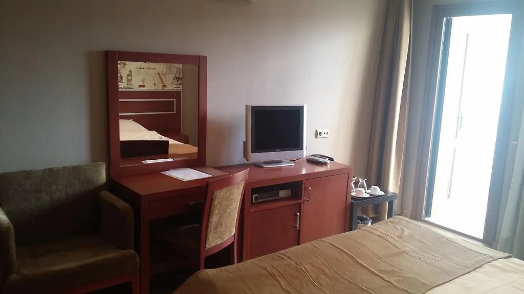 Sahil Resort Istanbul 4*,