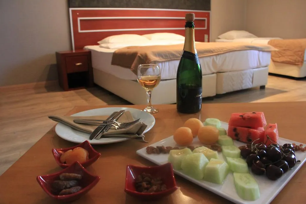 Sahil Resort Istanbul 4*,